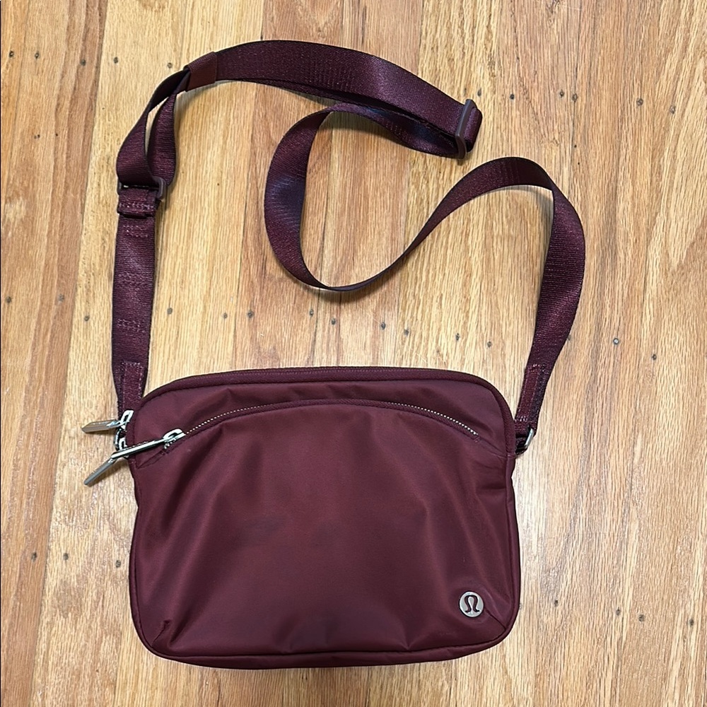Lululemon City Adventurer Crossbody Bag 2.5L Red Merlot